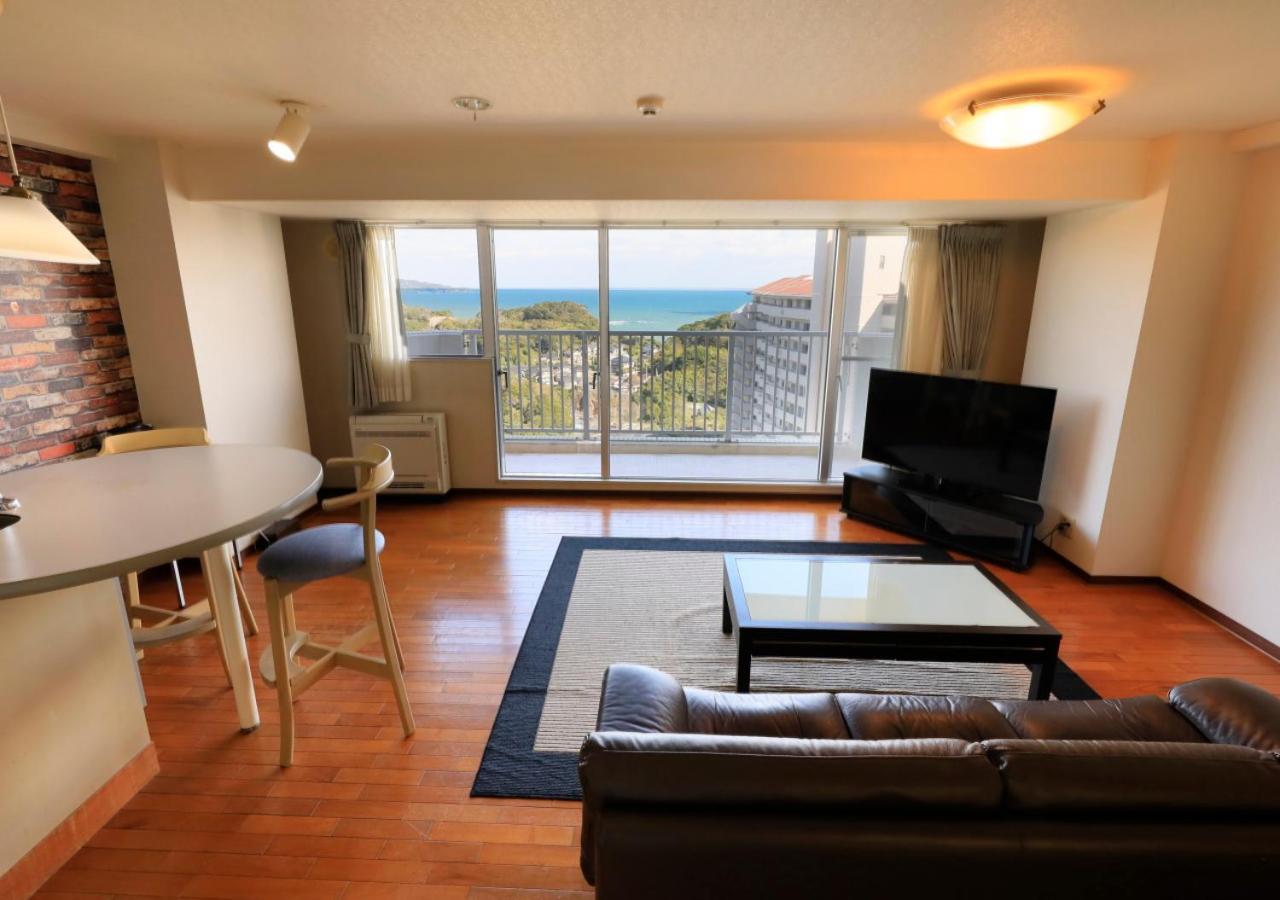 Katsuura Hilltop Hotel & Residence Exterior foto