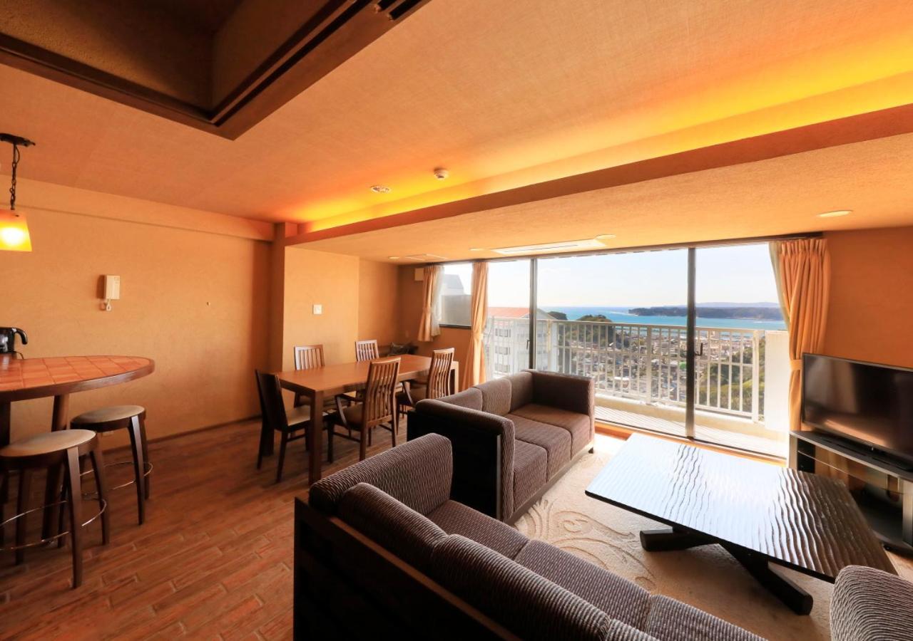 Katsuura Hilltop Hotel & Residence Exterior foto